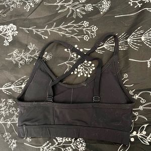 GymShark RUCHED SPORTS BRA size Small